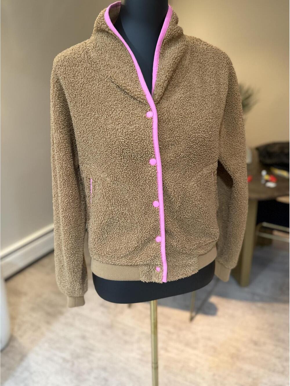 NWOT Marine layer Sierra Sherpa Jacket Snap Front Pumpkin Camel hot pink trim XS - Picture 2 of 7
